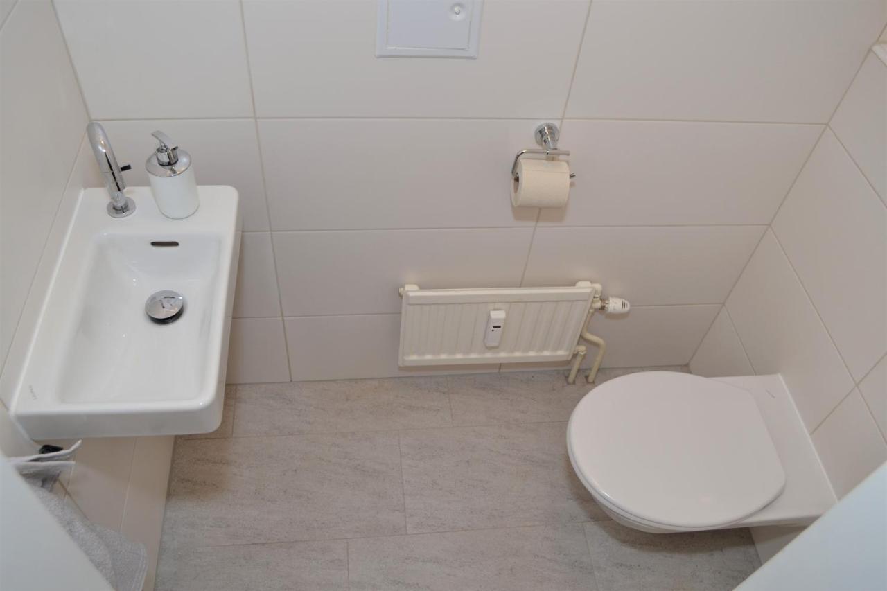 Ferienwohnung Mit Seeblick, Unterach Am Attersse Unterach am Attersee Exterior photo