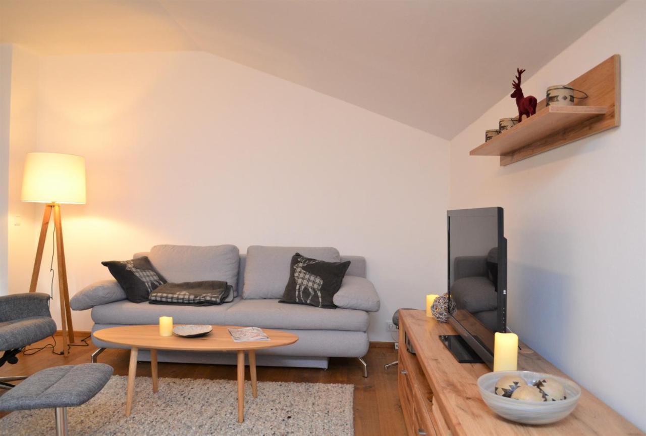 Ferienwohnung Mit Seeblick, Unterach Am Attersse Unterach am Attersee Exterior photo